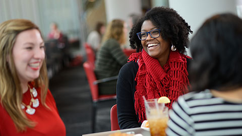 Diverse students eat lunch at 1887 Bistro