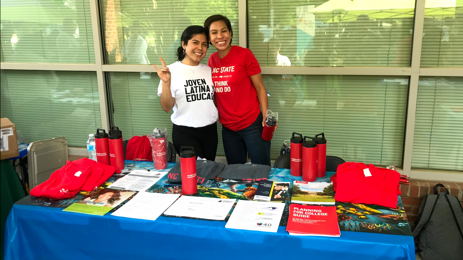 Students at Mexican Consulate's Annual Day of Science