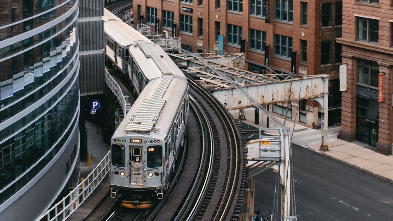 Chicago elevated train